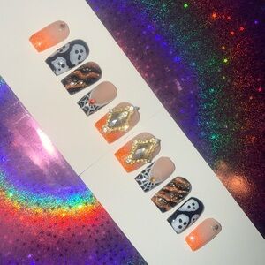 Halloween Themed Press-On Nails